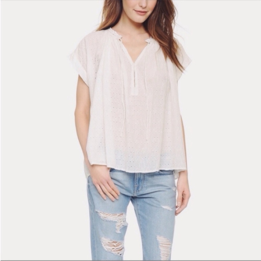 Nili Lotan Brittany White Eyelet Cap Sleeve Blouse size xs (but it’s oversized).